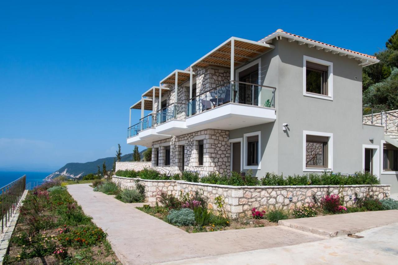 Áyios Nikítas Melikiron Luxury Apartments מראה חיצוני תמונה