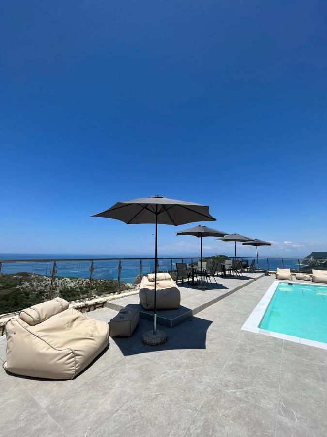 Áyios Nikítas Melikiron Luxury Apartments מראה חיצוני תמונה